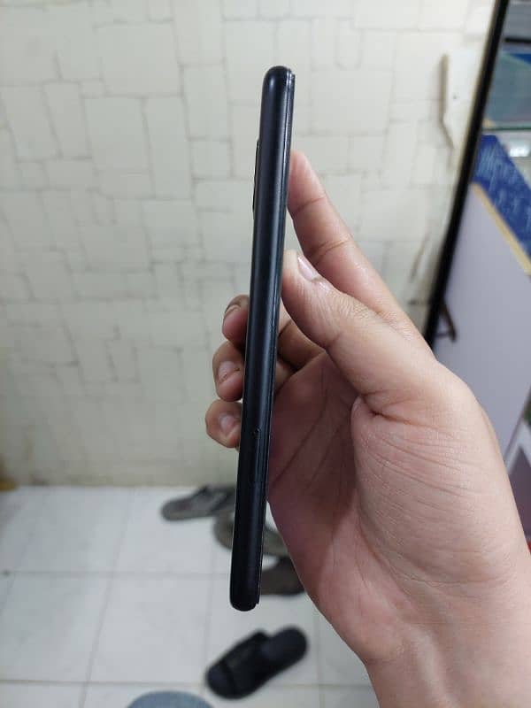 Google Pixel 4a5G. Offical PTA Approved Dual Sim 4