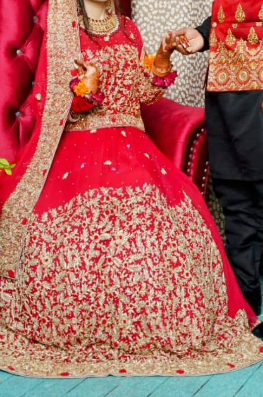 heavy bridal lehnga only on time use for sale 0