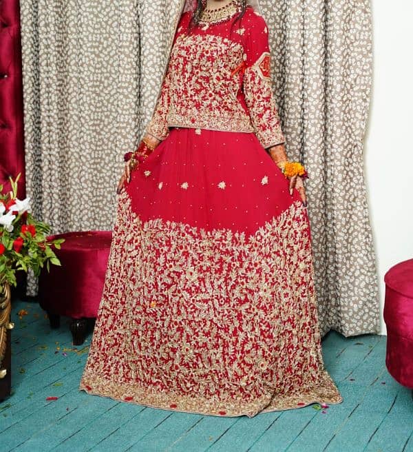 heavy bridal lehnga only on time use for sale 1