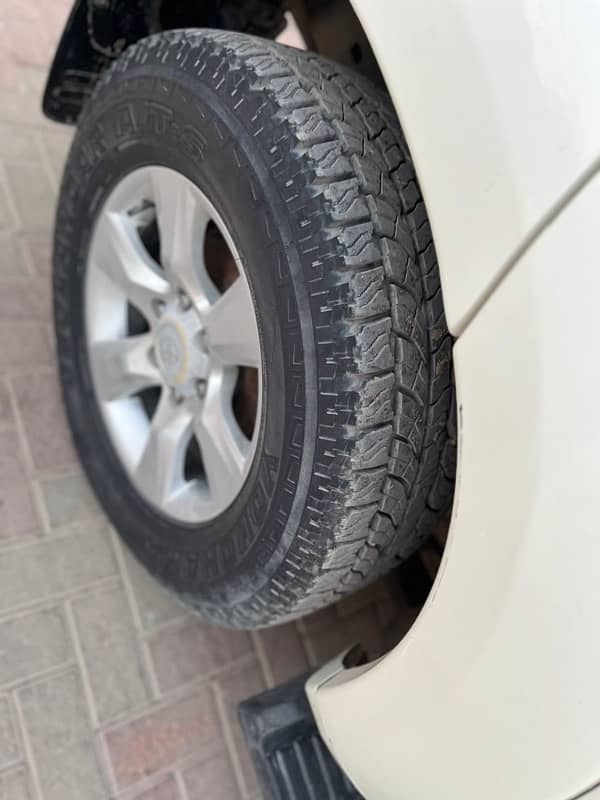 Toyota Fortuner V 2014 8