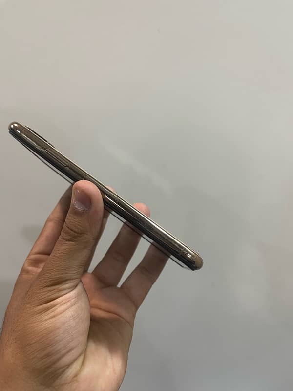 IPHONE XS 512GB PTA APPROVED 3