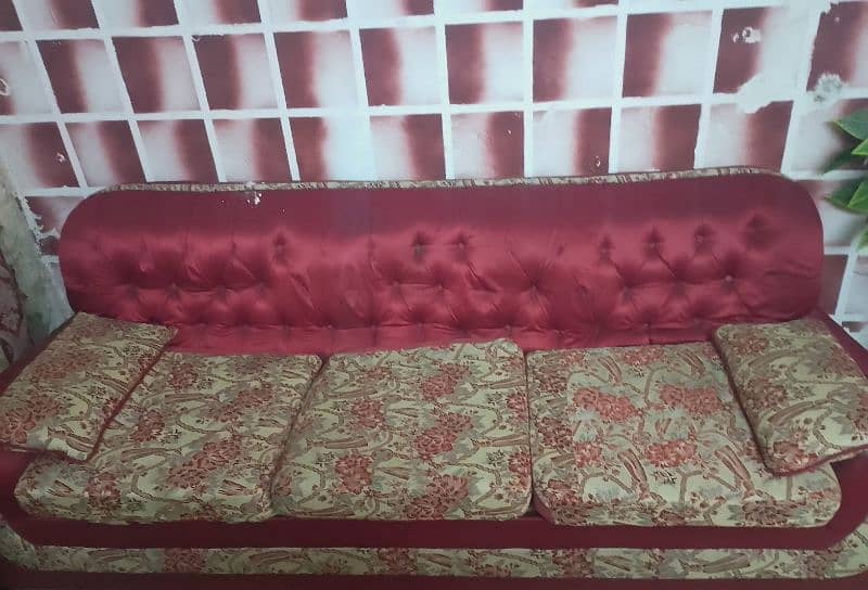 Sofa Set 3 seater & 1 seater (2each) 5