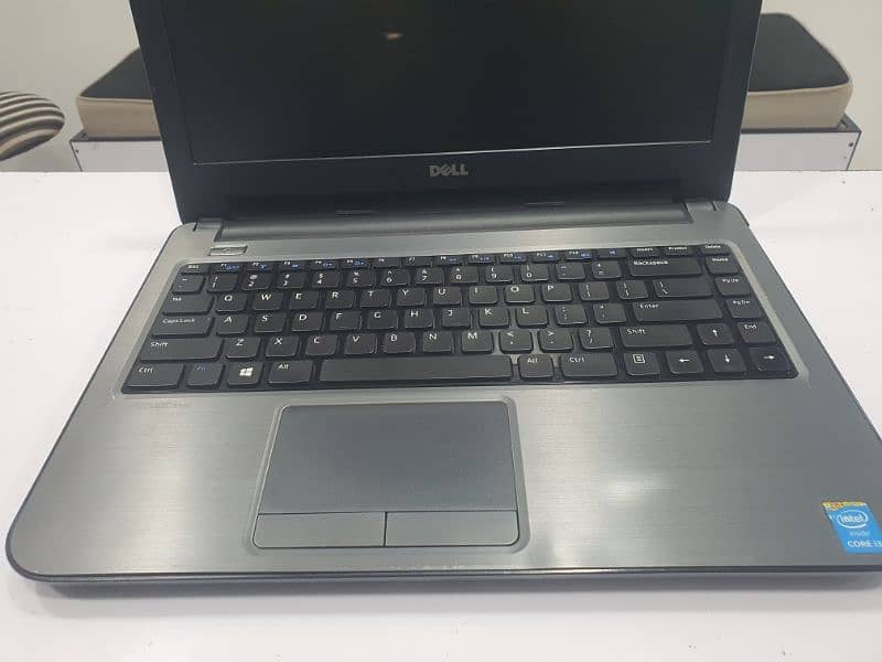 Dell Latitude 3440 2