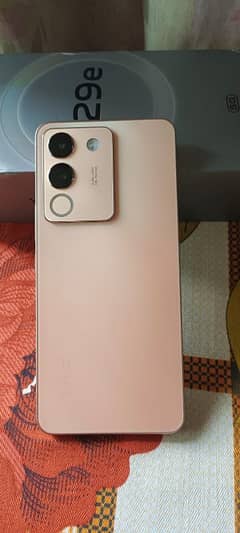 vivo V 29e 5g 256 gb 10/ 10