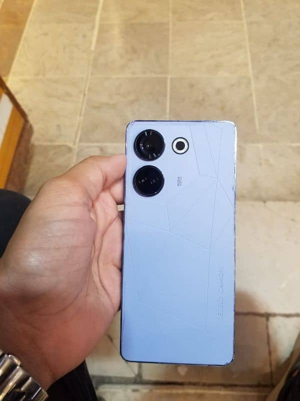 techno camon 20 pro 8+8gb ram 256 gb storage 0