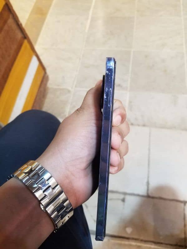 techno camon 20 pro 8+8gb ram 256 gb storage 1