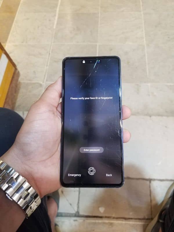 techno camon 20 pro 8+8gb ram 256 gb storage 7