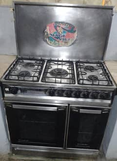 Indesit Oven