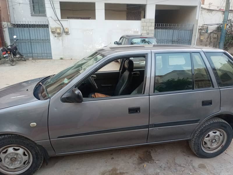 Suzuki Cultus VXL 2010 4