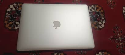 Apple pro book 2015