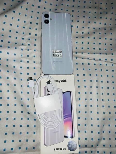 samsung galaxy  A05 with box and charger 1