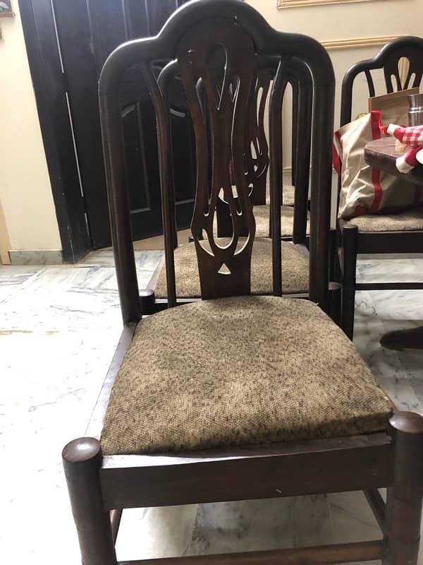 5 dining chairs in good quality 2