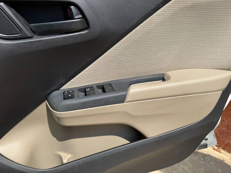 Honda City IVTEC 2023 4