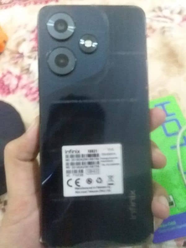 Infinix hot 30 8/128 complat Saman koi folt nai hai fresh pees hai 10