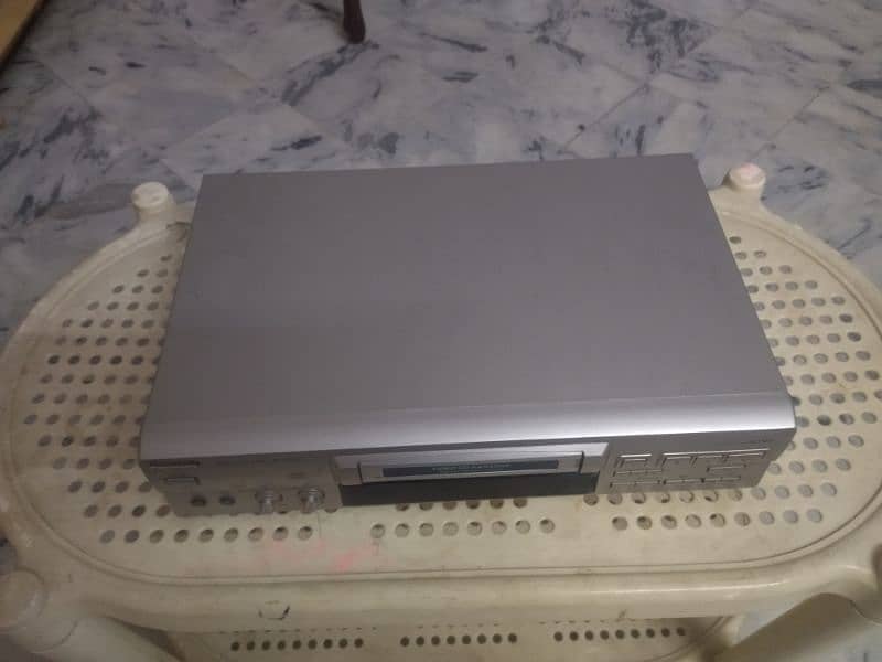 CD/DVD Player Panasonic Genuine 2