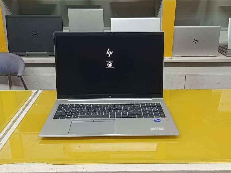 11th Gen i7 HP Elitebook G8 10/10 Condition 7