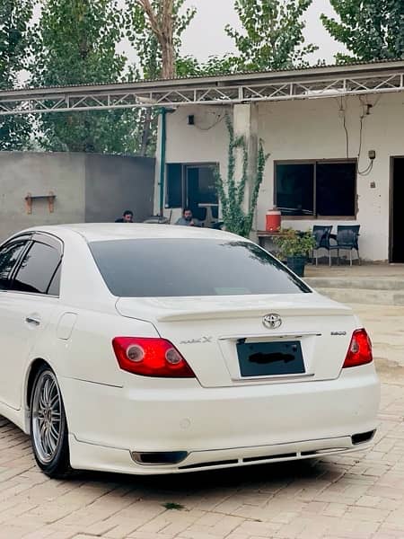 Toyota Mark X 2004 1