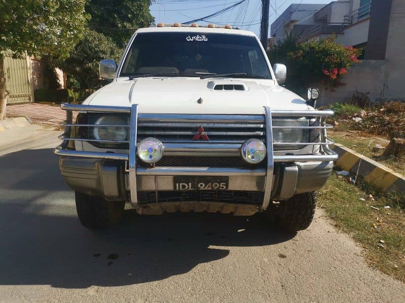 Mitsubishi Pajero 1996 Exceed 2.8 Diesel 2