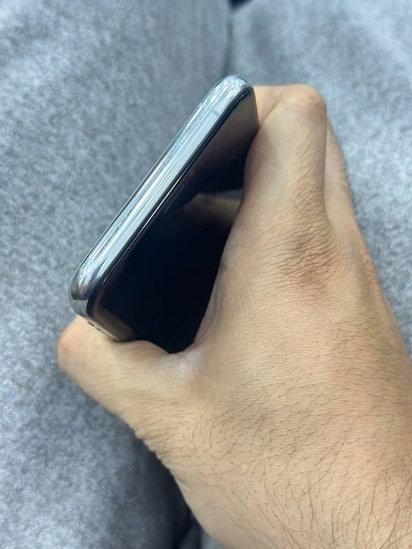 iphone Xs PTA 4