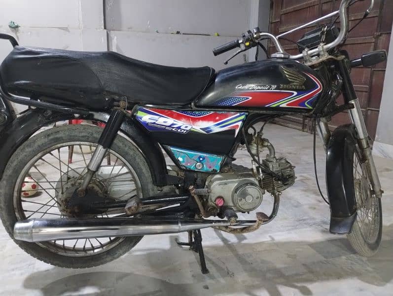 Honda 70 Karachi rigestration geniun bike 1