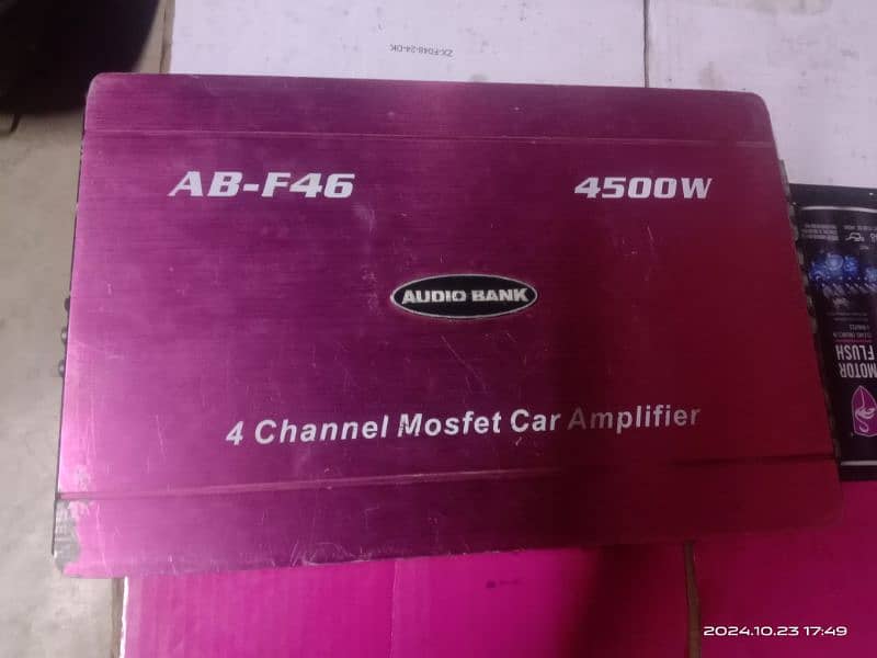 Amplifier 4 channel and woofer for Sale. 1