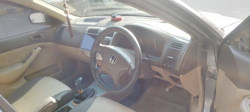 Honda Civic EXi 2005 4