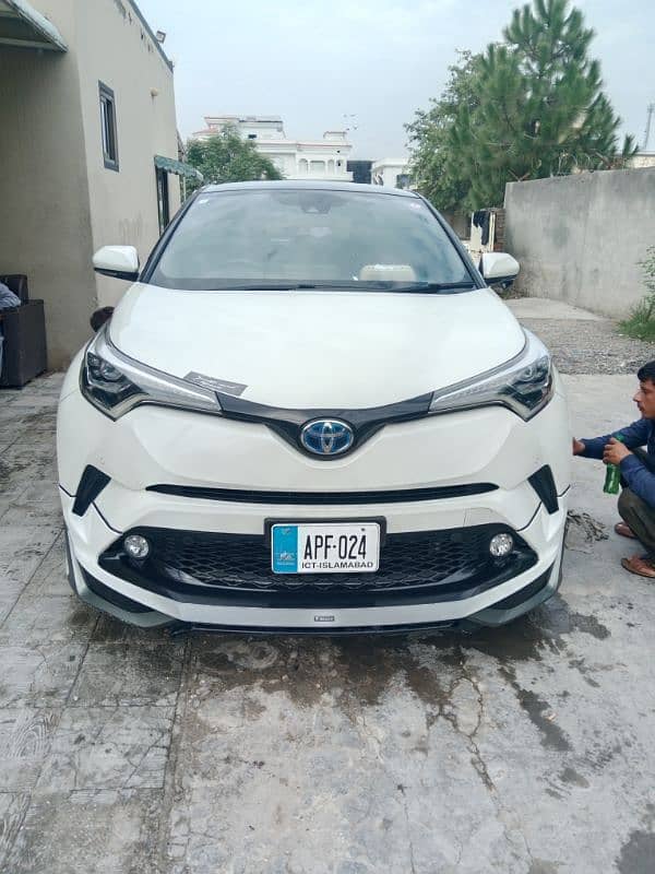 Toyota C-HR 2018 2