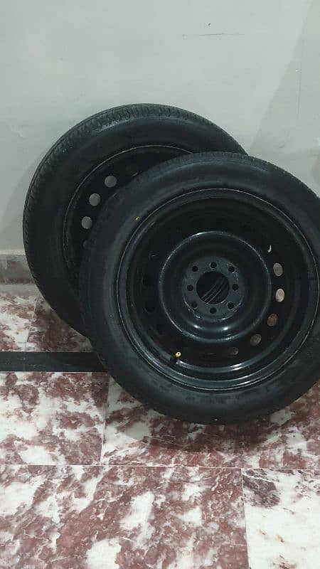 2 deep dish rim with tyres 15 inch 0