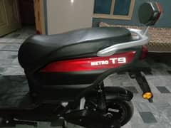 metro t9 Red