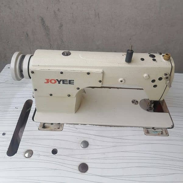 Singer Machine For Sale 0