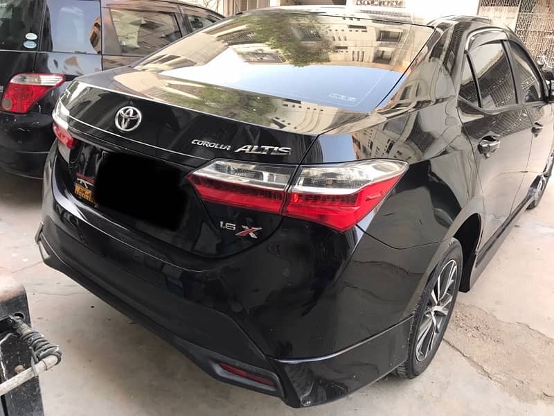 Toyota Corolla Altis 1.6 X Special Edition 2022 1