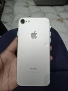 iPhone 7 0