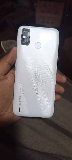 Tecno spark 6 go 3 64