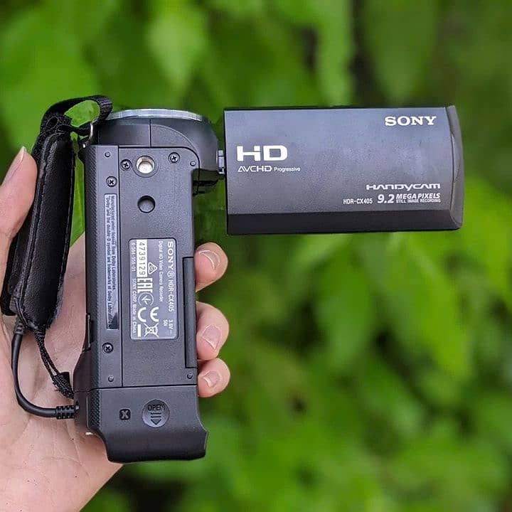 Sony CX 405 Handycam – 9.5/10 Condition 4