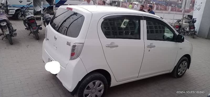 Daihatsu Mira 2014 5