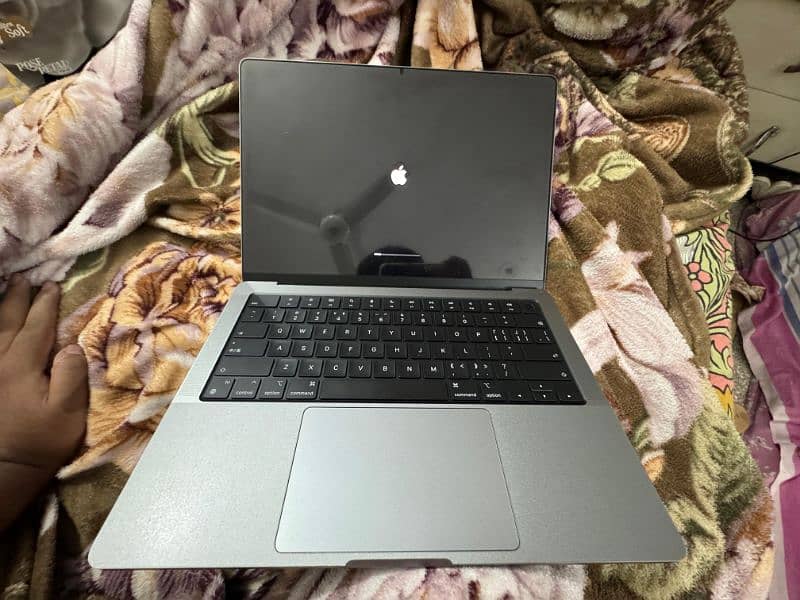 Apple MacBook M2 Pro 14" for Sale 5