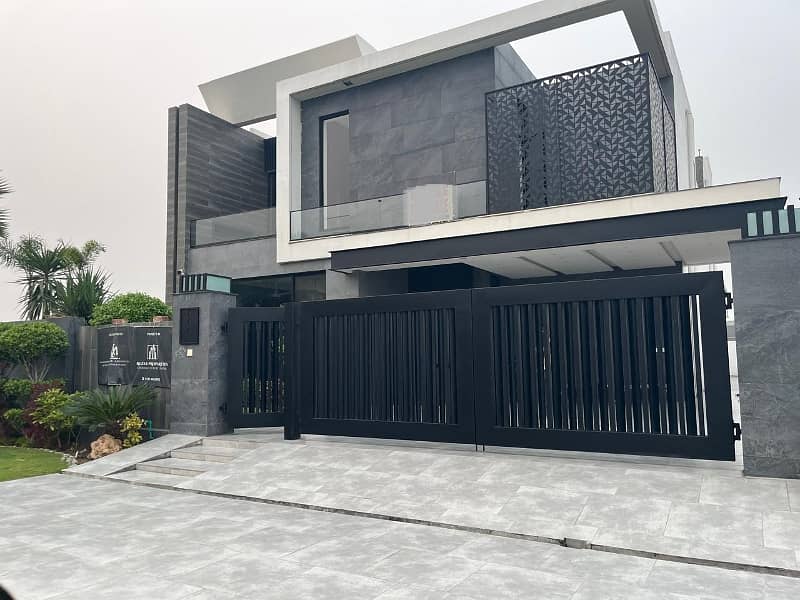 01 Kanal Out Class Stylish Luxury Bungalow For Sale Near MacDonald In Y-Block DHA Phase 7 0