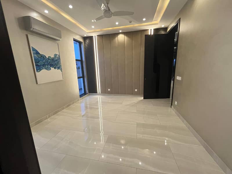 01 Kanal Out Class Stylish Luxury Bungalow For Sale Near MacDonald In Y-Block DHA Phase 7 9