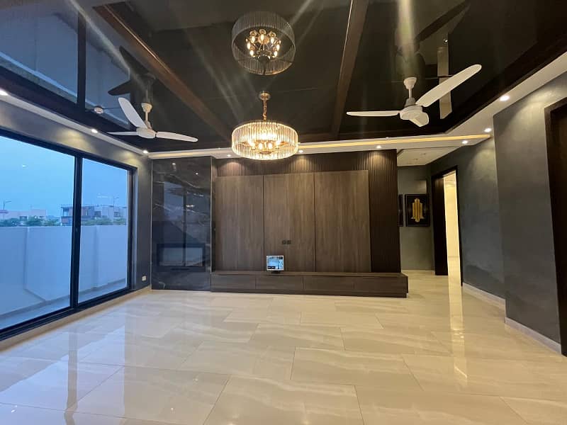 01 Kanal Out Class Stylish Luxury Bungalow For Sale Near MacDonald In Y-Block DHA Phase 7 30