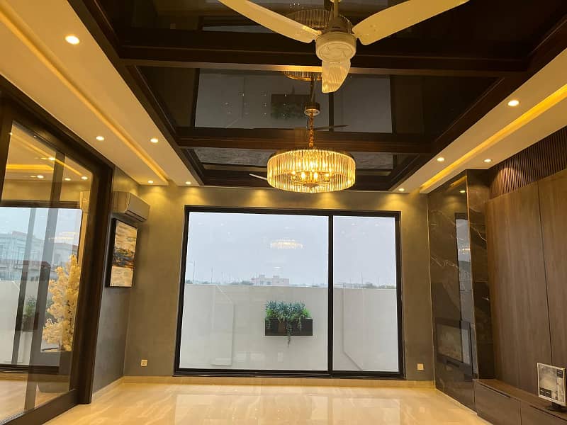 01 Kanal Out Class Stylish Luxury Bungalow For Sale Near MacDonald In Y-Block DHA Phase 7 38