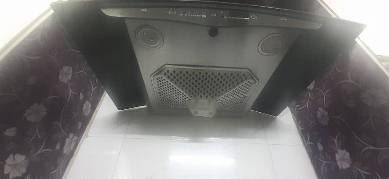 kitchen hood / exhaust 1