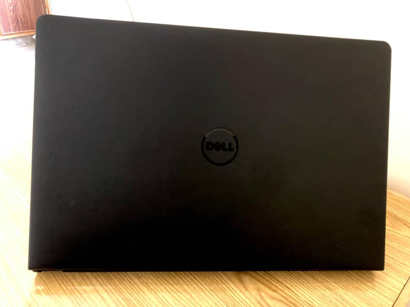 Dell Inspiron i5 3576 - 8th Gen 4