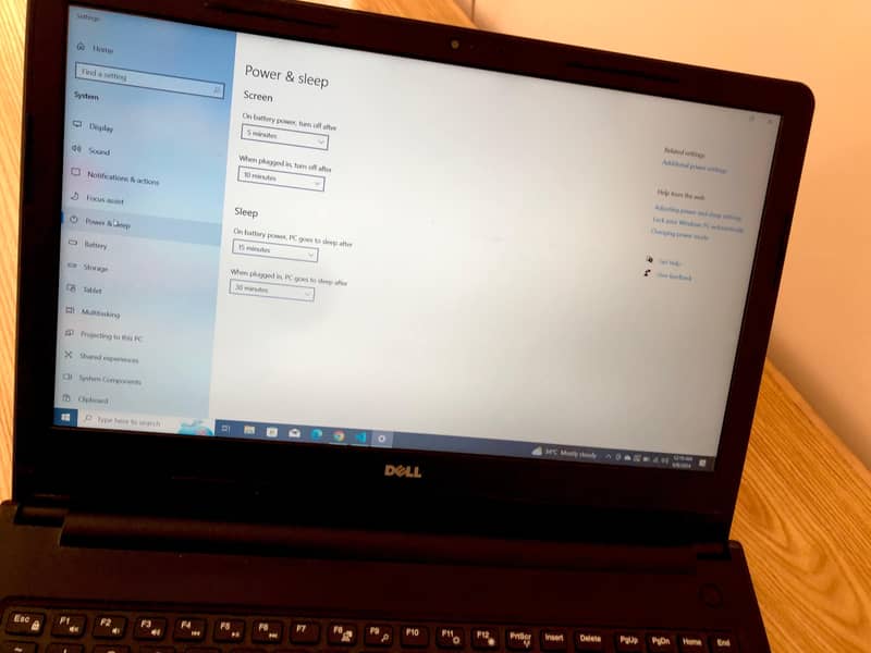 Dell Inspiron i5 3576 - 8th Gen 5