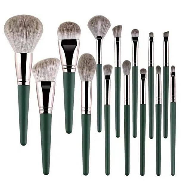 14Pcs Makeup Brushes Soft Fluffy Cosmetic Powder Eye Shadow Foundatio 4