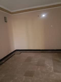 1 Kanal Superb Upper Portion Available For Rent Phase 1 DHA. 0