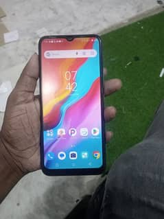 Infinix hot 8 lite