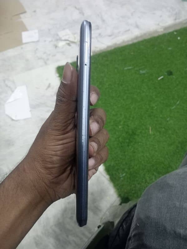 Infinix hot 8 lite 3