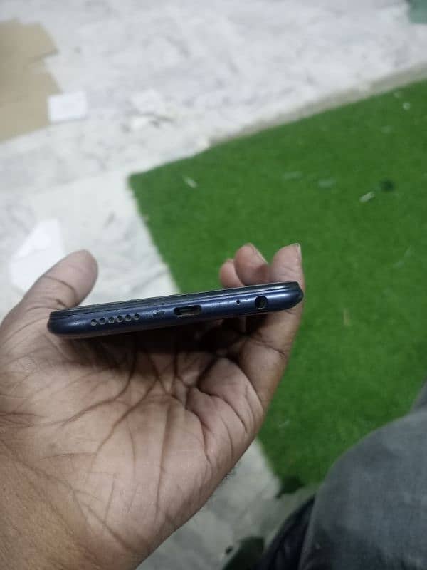 Infinix hot 8 lite 4