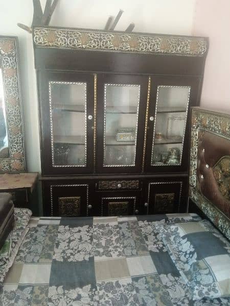 furniture, sofa,side tables,bed,almari,singharmez,showcase, 3