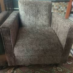 sofa set for sale in Rps 60k